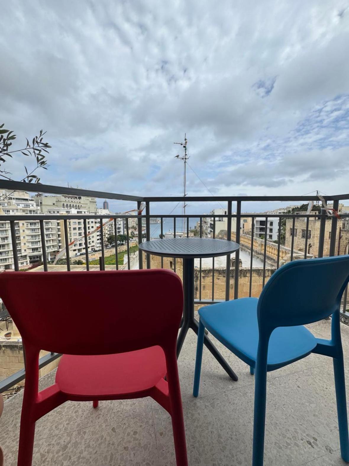 3 Bedrm Apt Seaview Balluta Bay Σλιέμα Εξωτερικό φωτογραφία